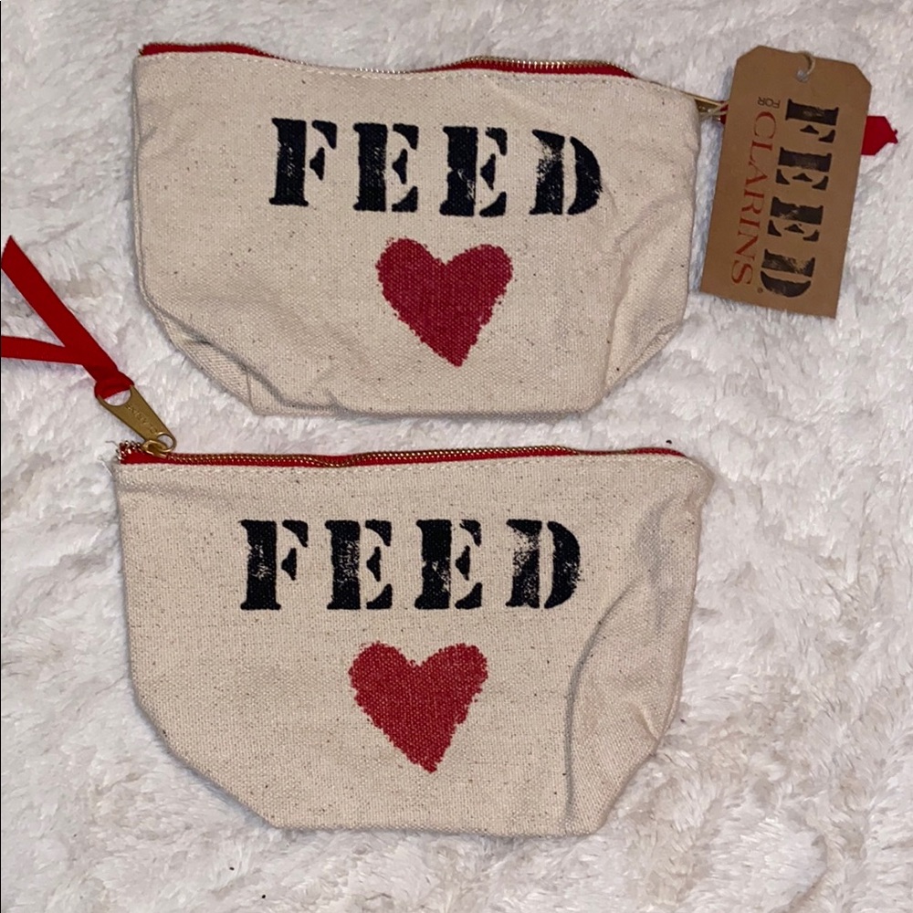 Feed Canvas Pouch Set with Red Heart